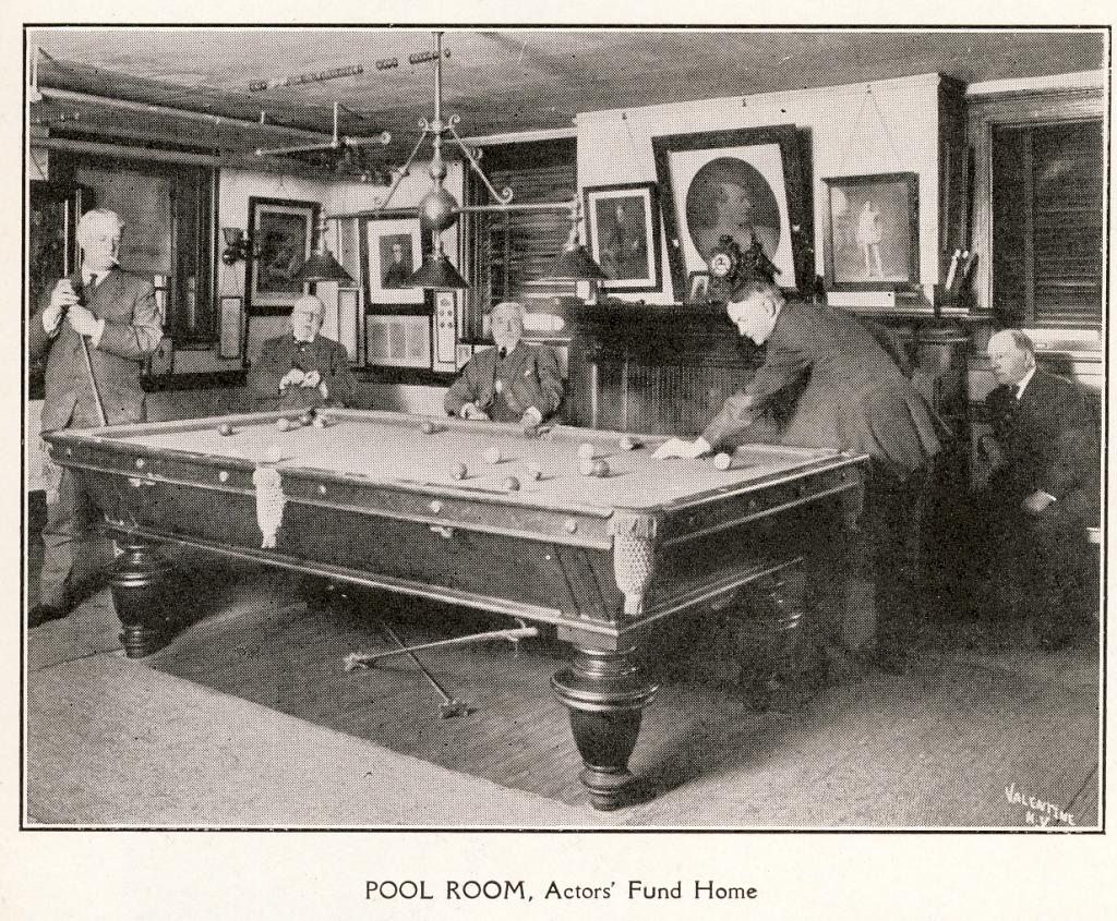 The Pool Room at the Actors Fund Home, Staten Island, c. 1917. | Photo by Entertainment Community Fund